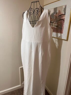 Ivory sleeveless pantsuit — NWT